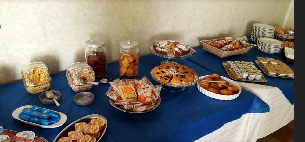 Hotel Aloha تْشيزيناتيكو المظهر الخارجي الصورة